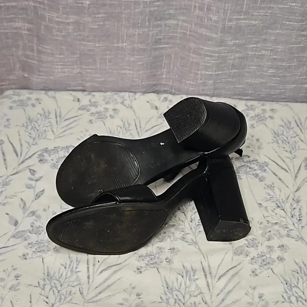 SUGAR SHOES - Picture 5 of 10